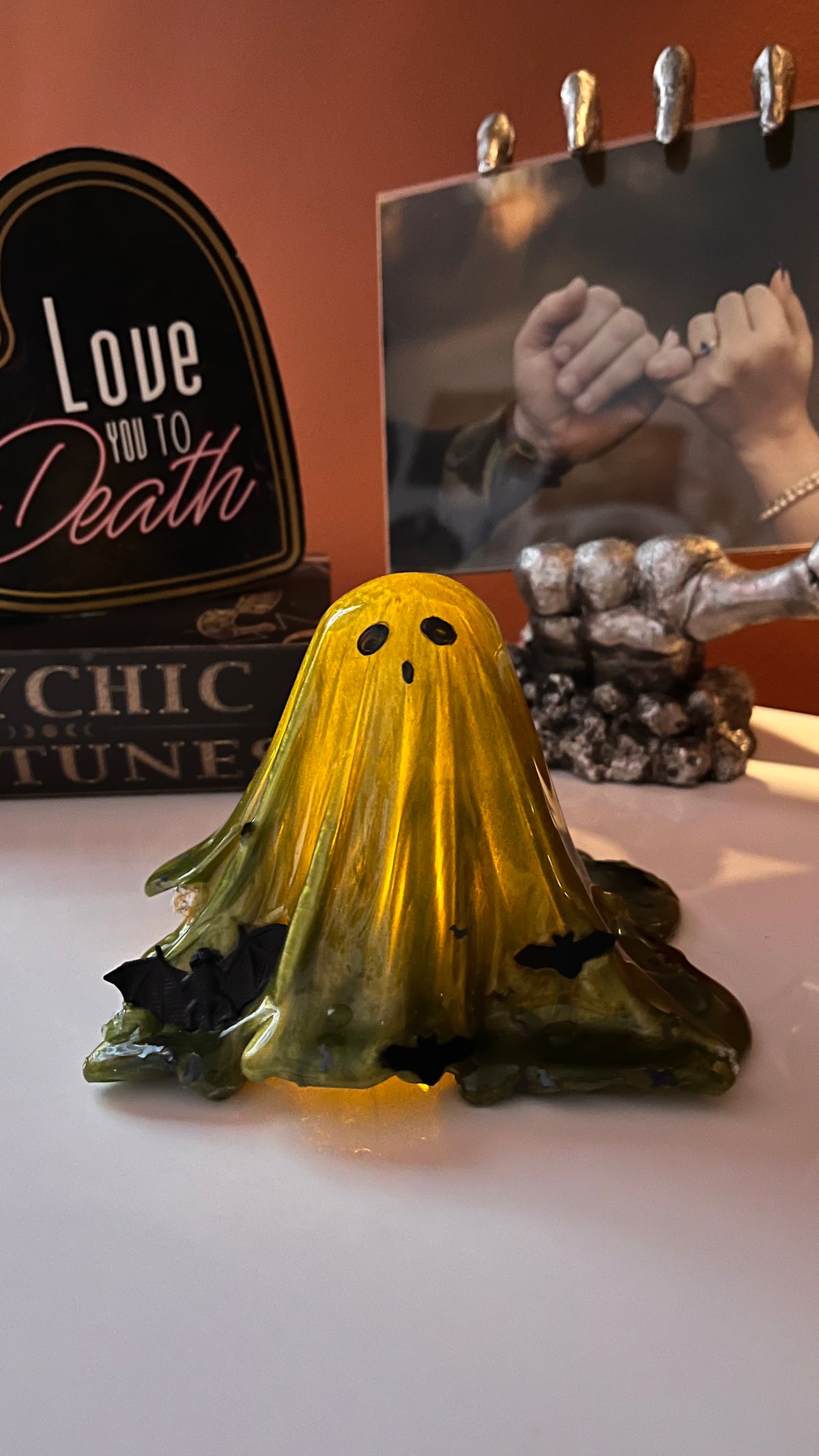 Green Bat Ghost