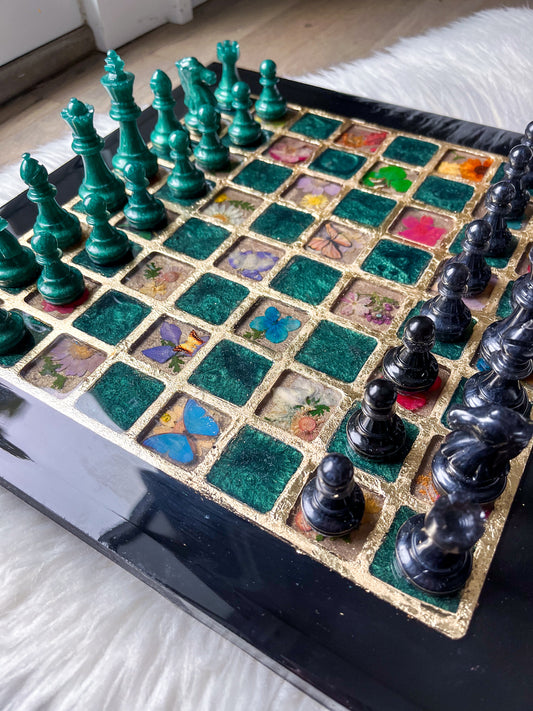 Black & Green  Chessboard