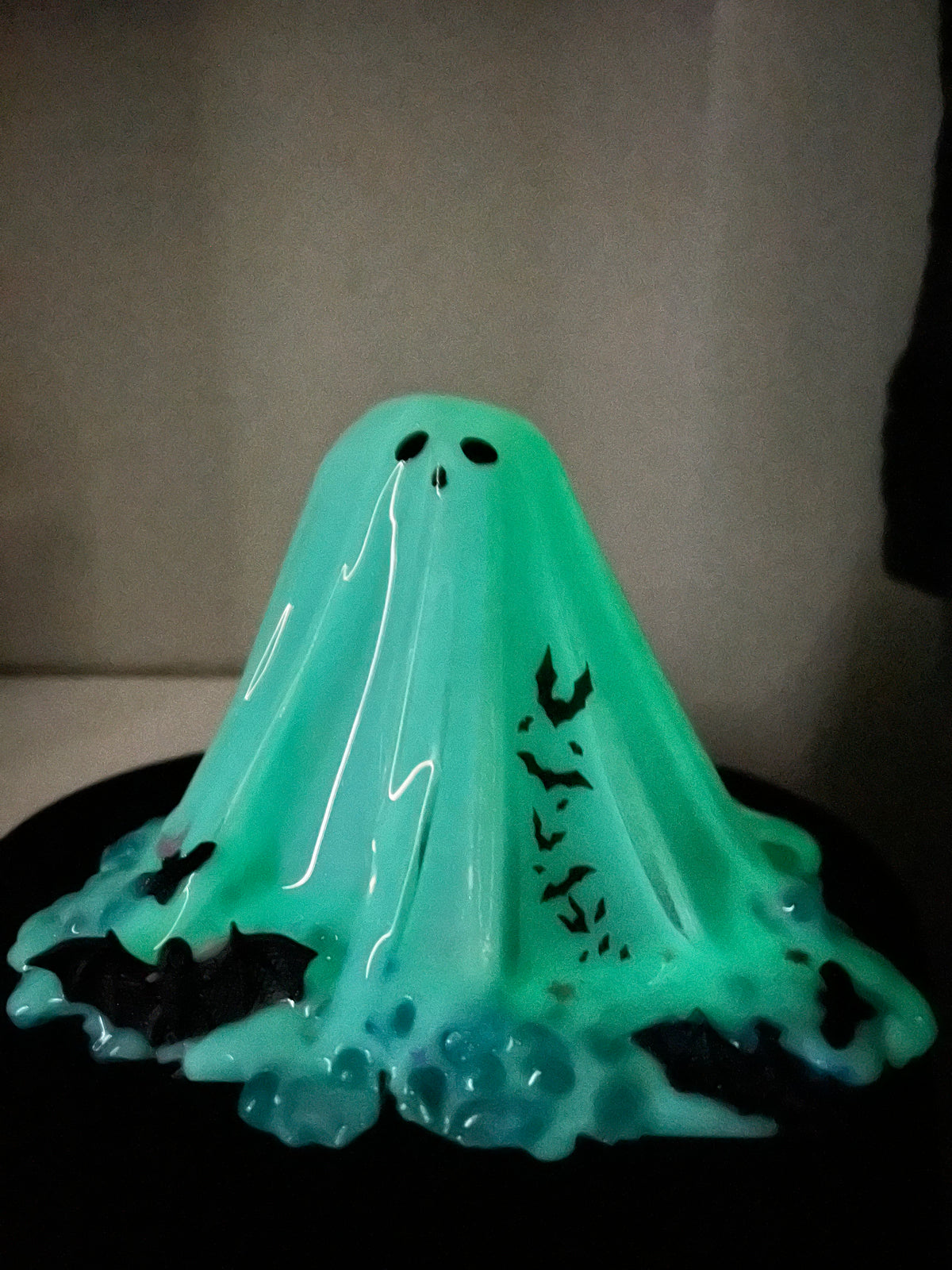 Blue Glow in the Dark Ghost