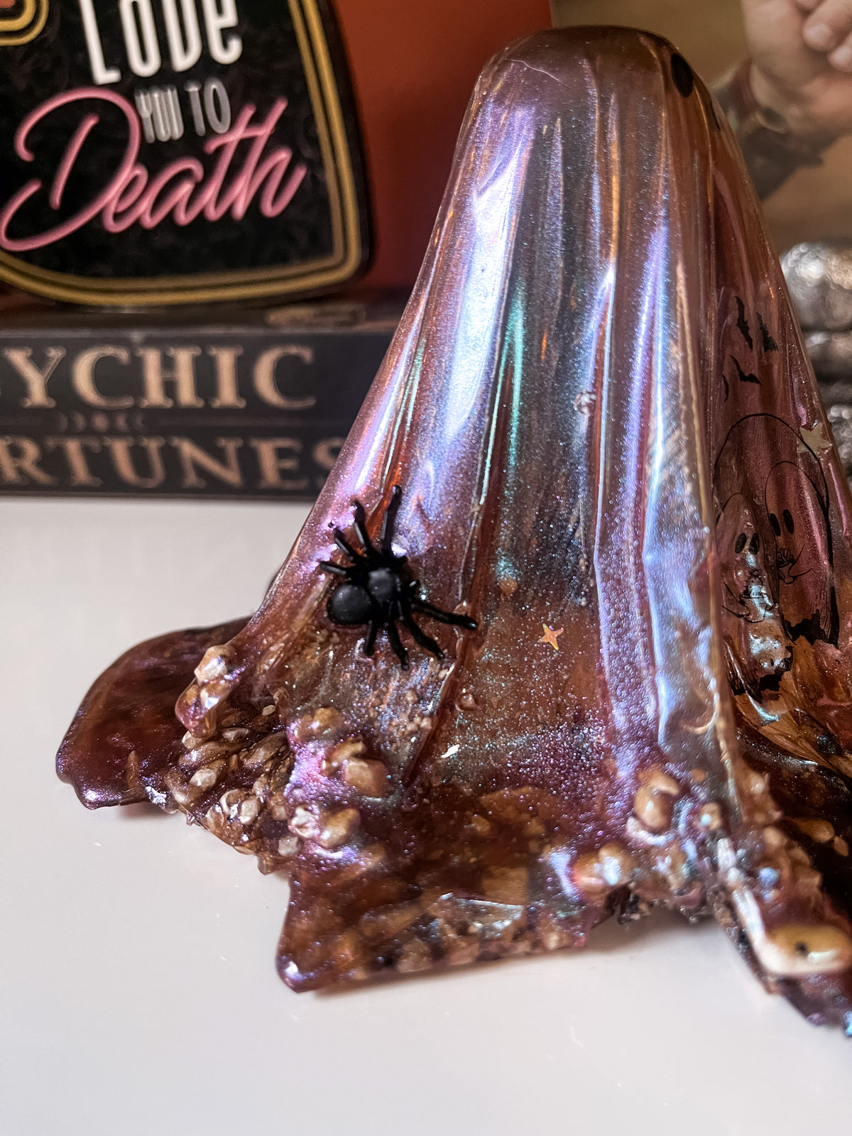 Color Shifting Ghost