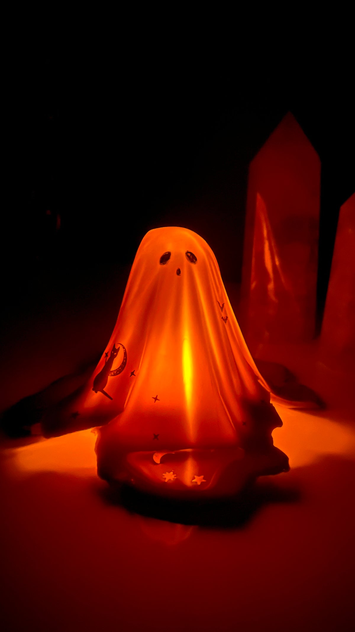 Mauve Ghost